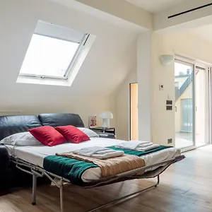 The Best Rent - Attic With Terrace In Downtown Apartamento